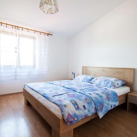 Apartments Dara Умаг Екстериор снимка