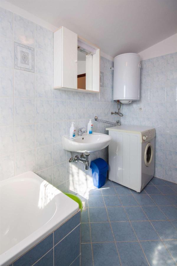 Apartments Dara Умаг Екстериор снимка