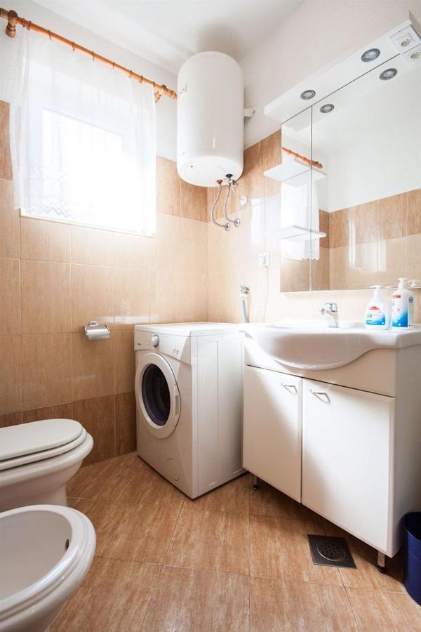 Apartments Dara Умаг Екстериор снимка
