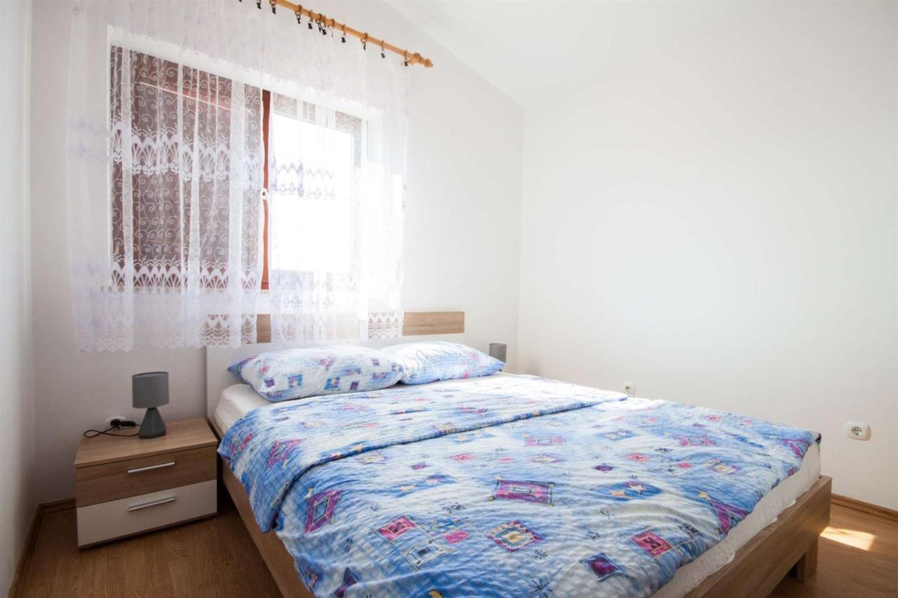 Apartments Dara Умаг Екстериор снимка